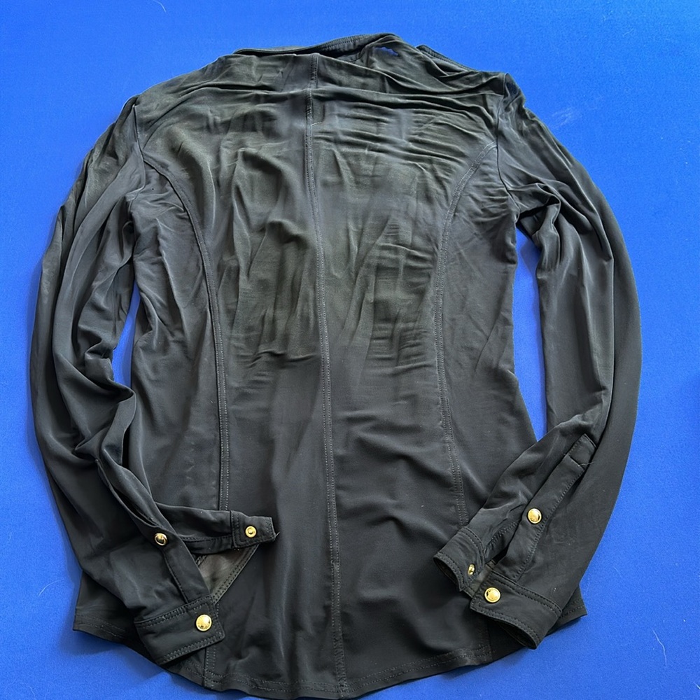 Burberry, Size 8 (Medium) Button Down, Excellent … - image 8